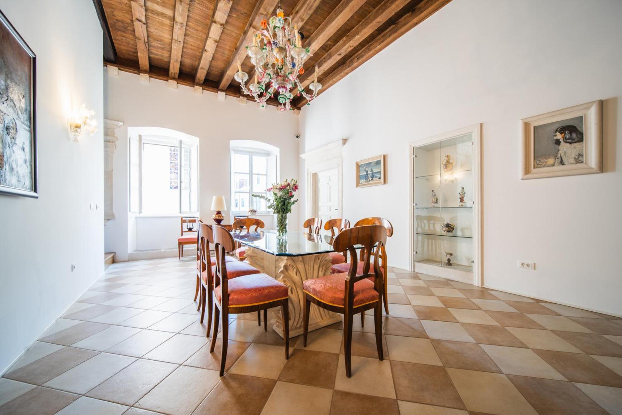 Sunce Palace With Free Offsite Parking Apartma Dubrovnik
