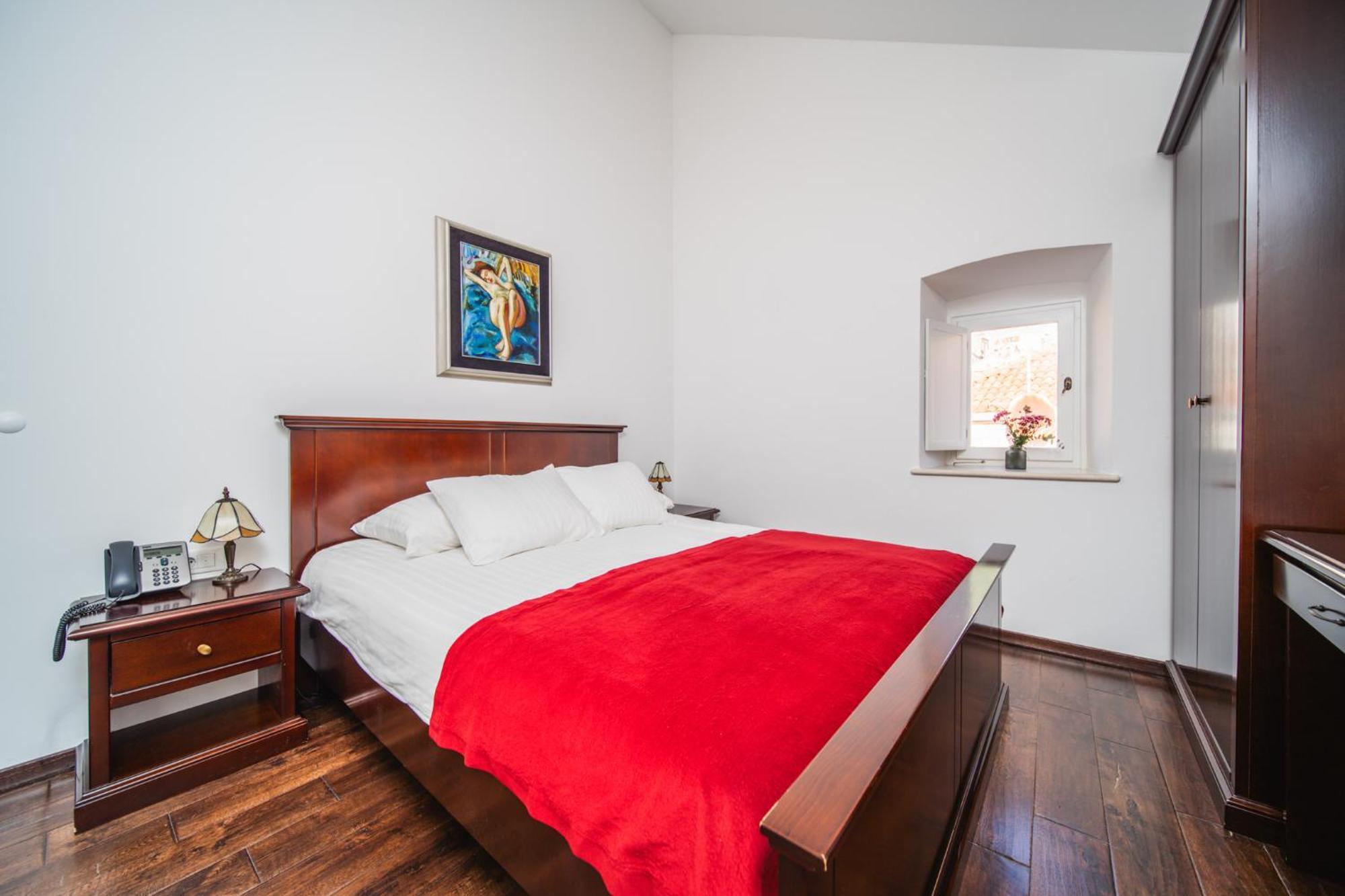 Sunce Palace With Free Offsite Parking Appartamento *