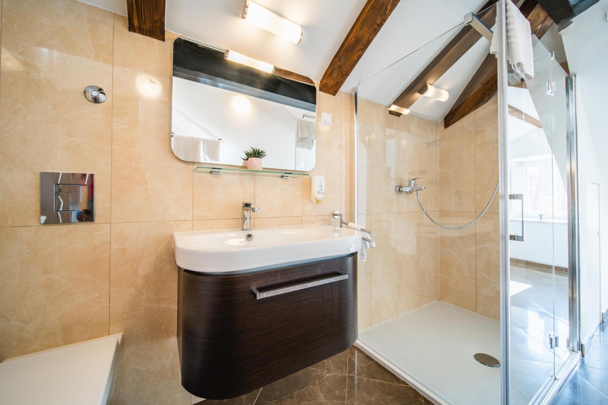 Appartamento Sunce Palace With Free Offsite Parking *