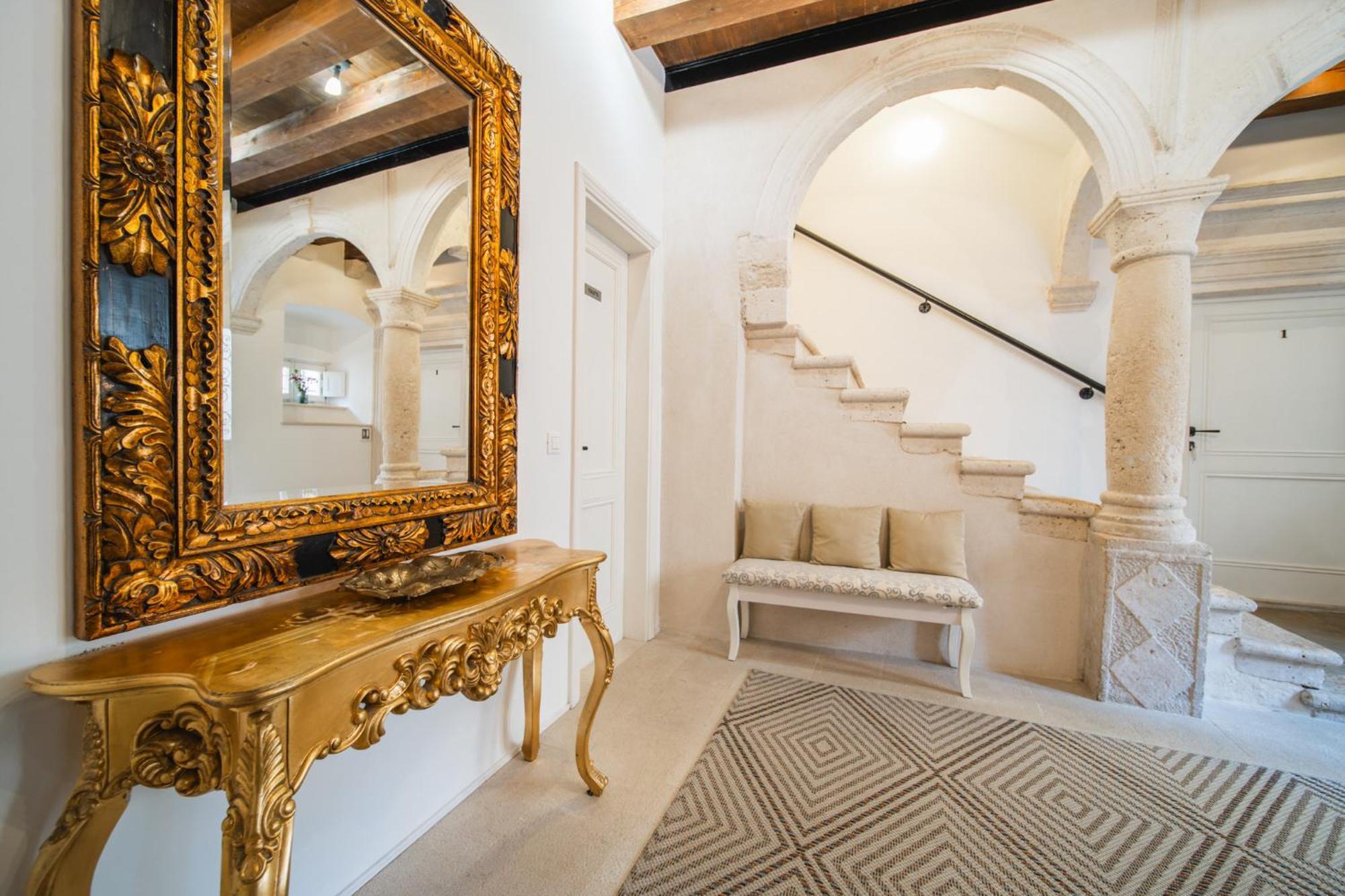 Appartamento Sunce Palace With Free Offsite Parking *